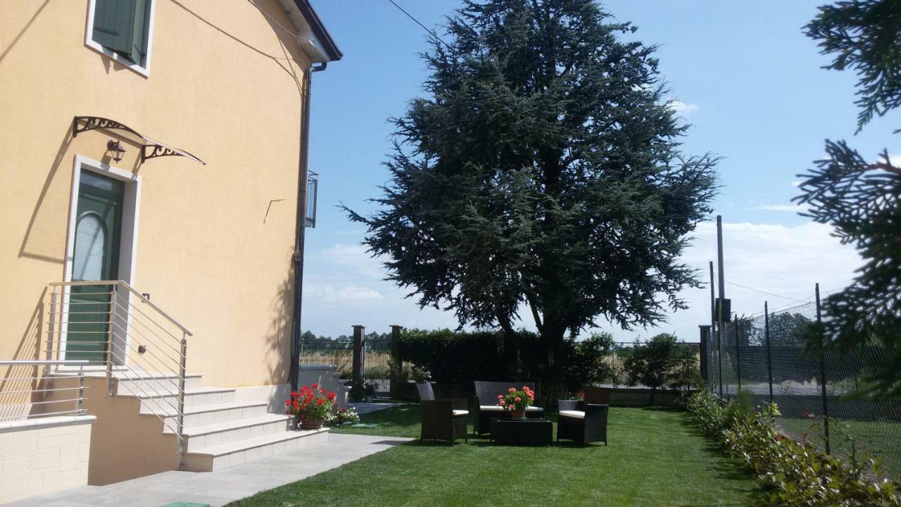B&B A Casa Di Eleonora Villafranca di Verona Buitenkant foto